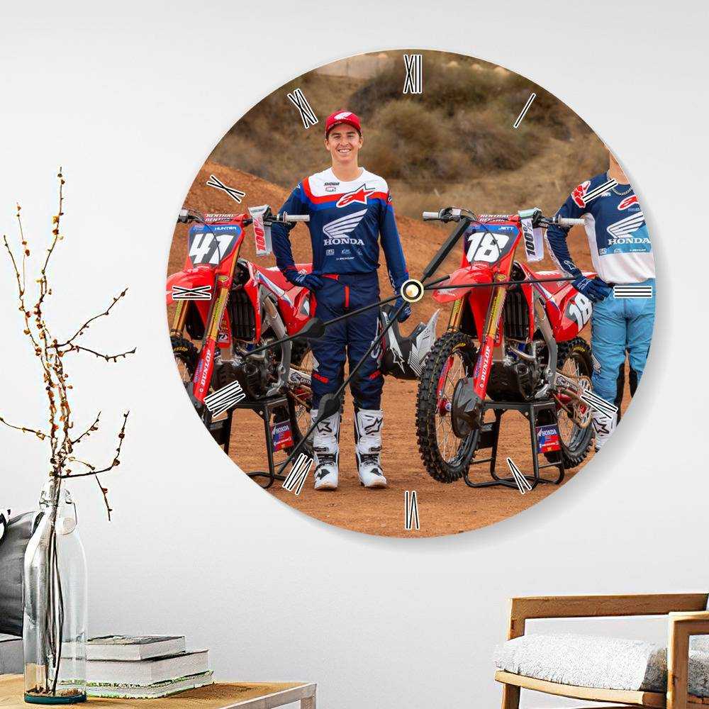 Jett Lawrence Round Wall Clock Home Decor Wall Clock Gifts for Jett Lawrence Fans Jett And Hunter Lawrence Wall Clock