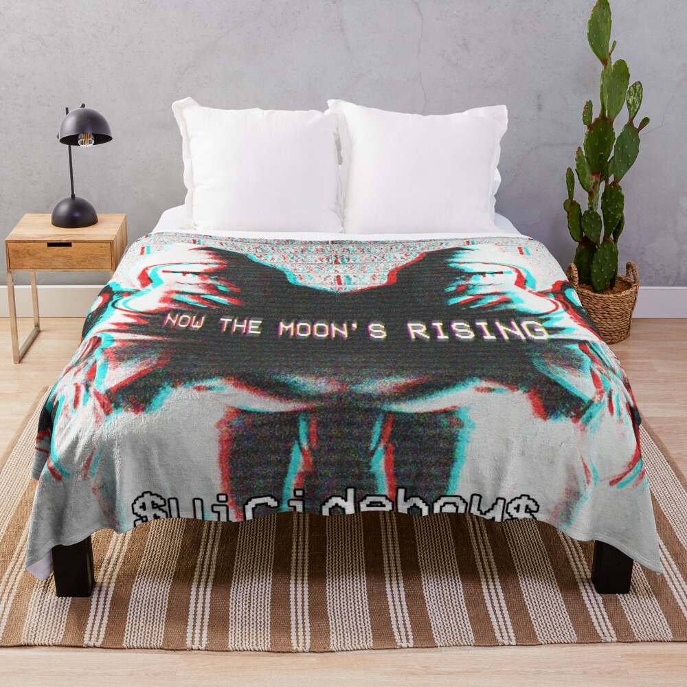 Now The Moon's Rising Throw Blanket Comfortable and Stylish#1