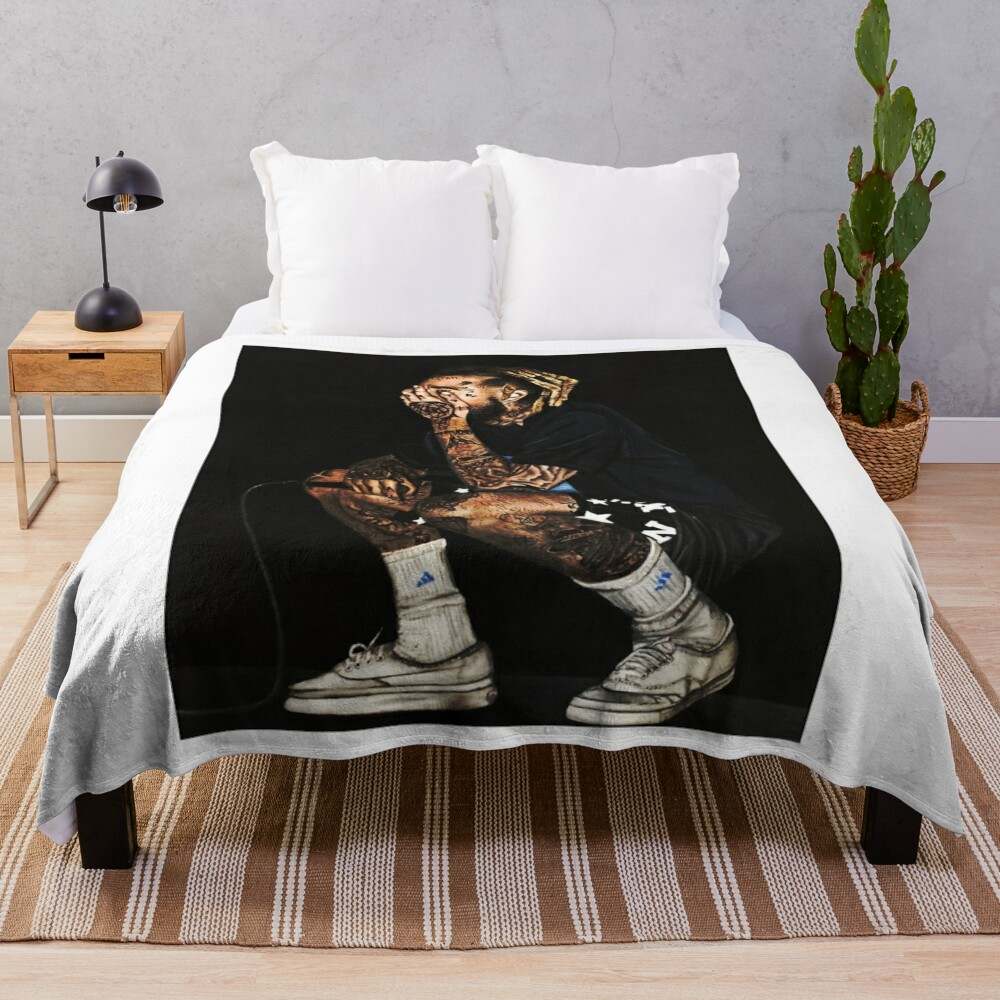 Screaming Scrim Throw Blanket Comfortable and Stylish#1