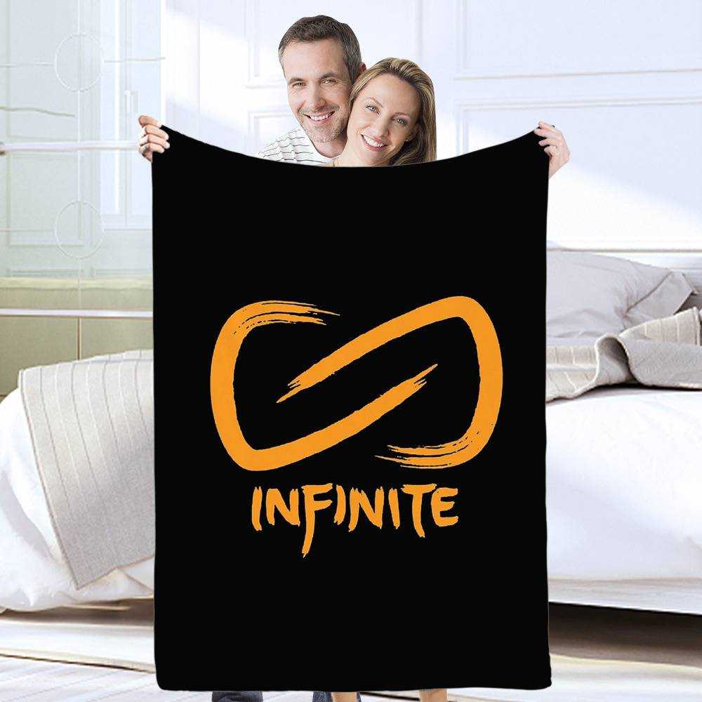 Caylus Blanket Infinite Logo Blanket