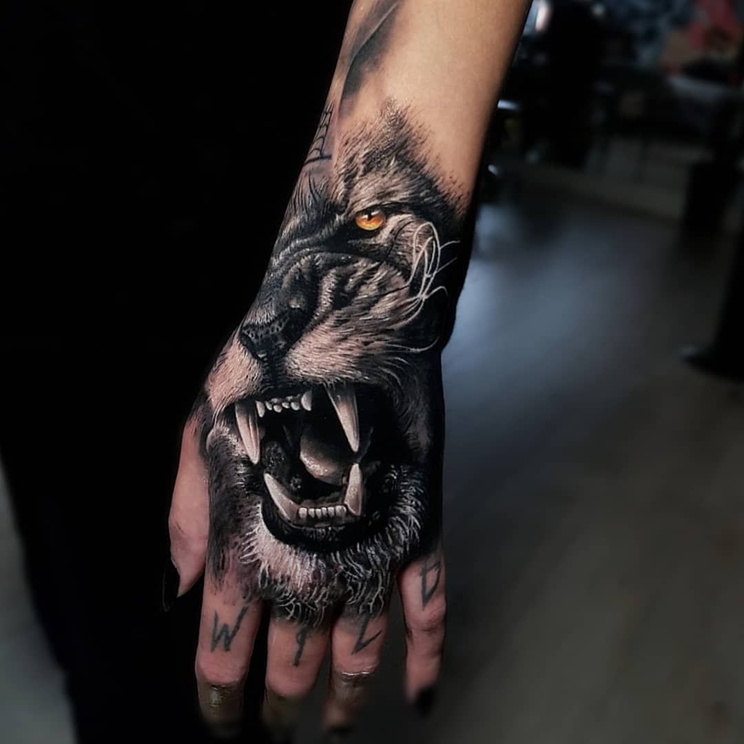 Lion Hand Tattoo, Lion Hand Tattoo Male