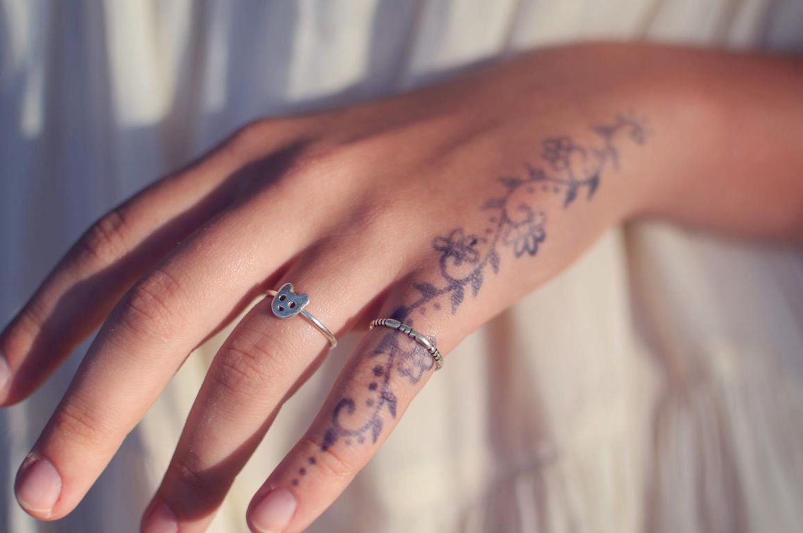 Tattoo For Girls On Hand, Small Hand Tattoos For Girls