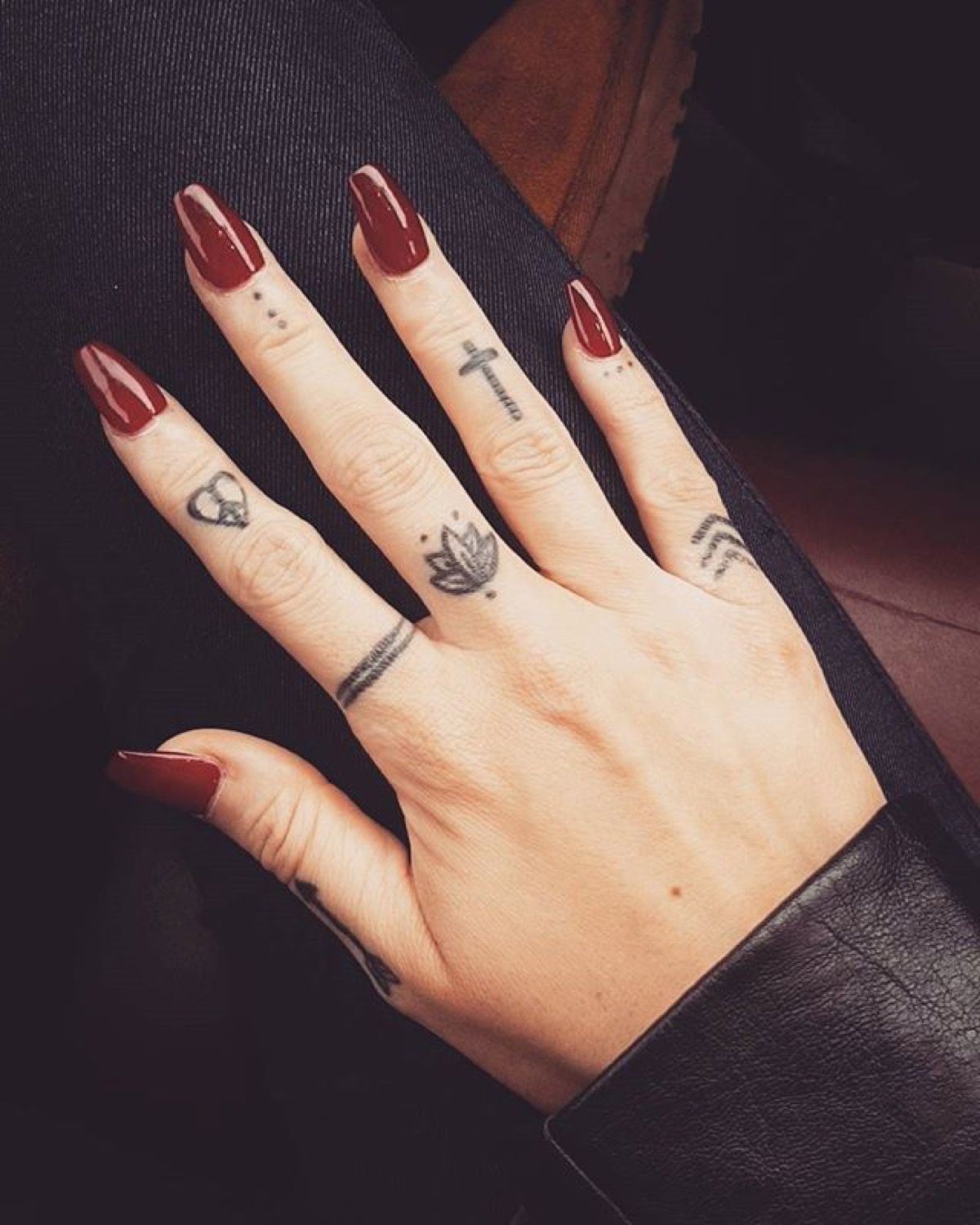 Tattoo For Girls On Hand, Tattoo Images Girl Hand Simple