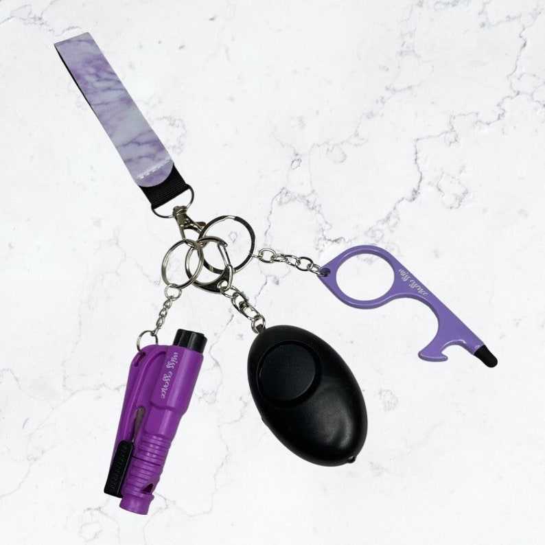 Self Defense Keychain Kit at a Cheap Price