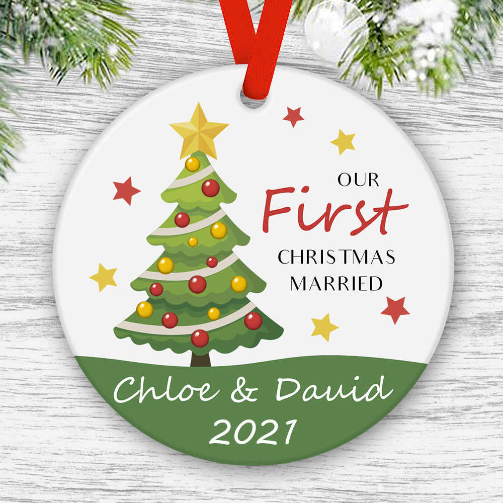 Custom Engraved Ornament with Christmas Tree