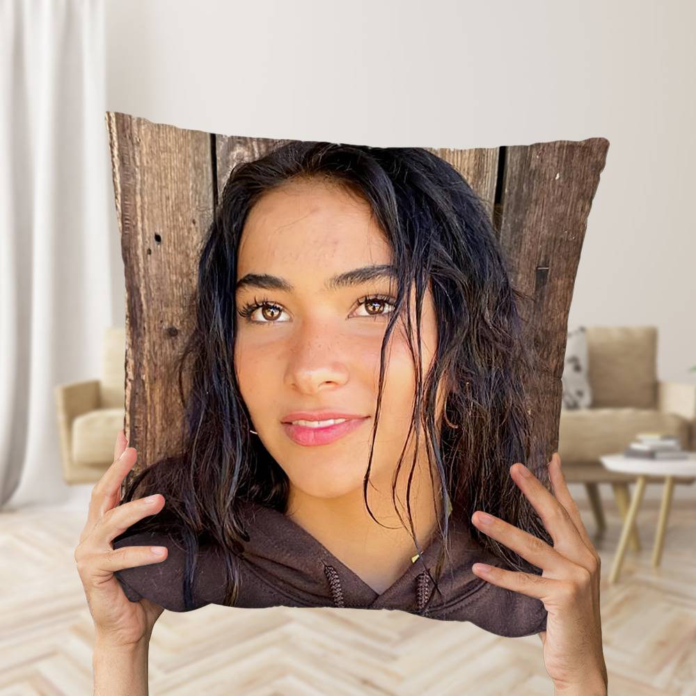 Sienna Mae Pillow Classic Celebrity Pillow | siennamaemerch.com