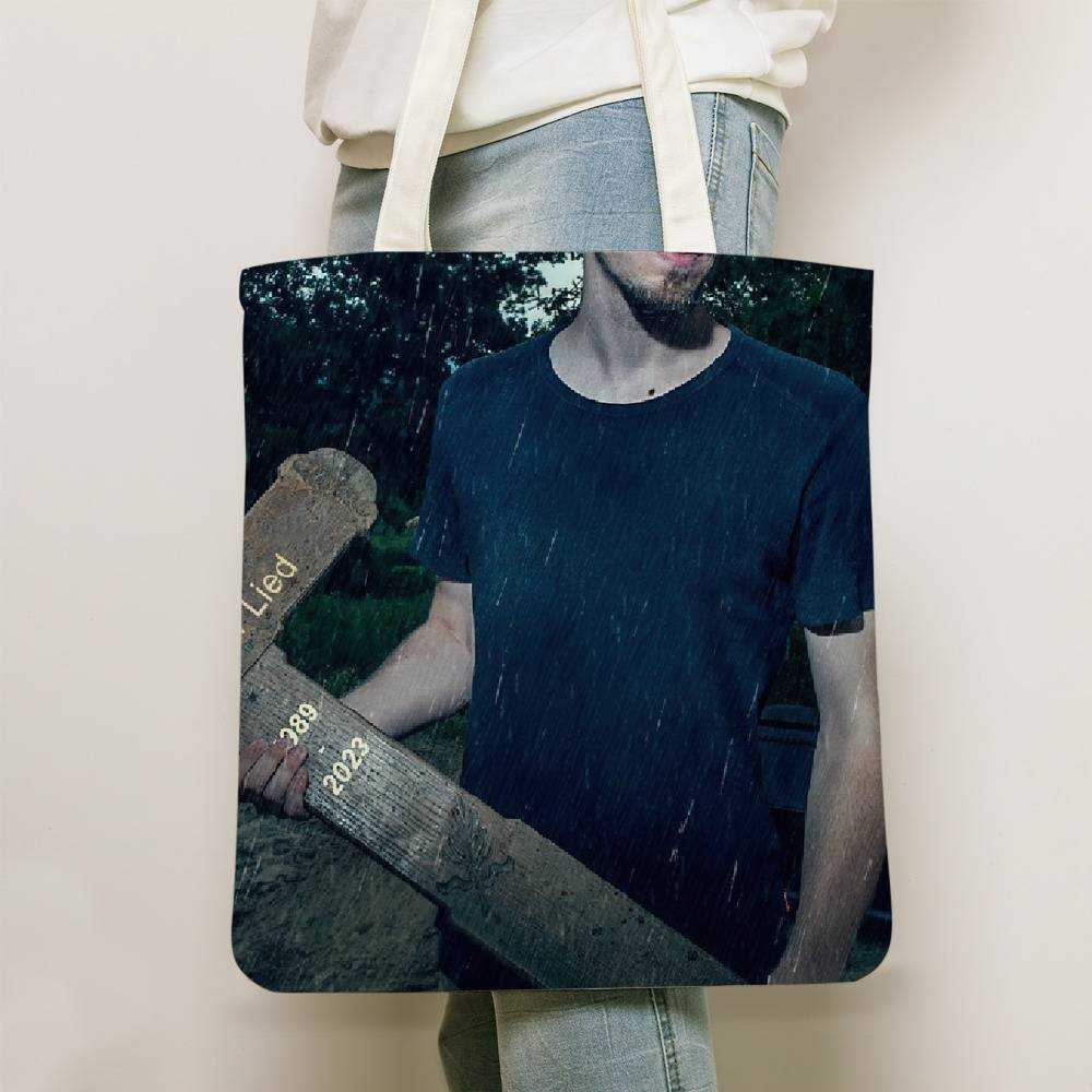 Alligatoah Tragetasche Trauerfeier Lied Tragetasche