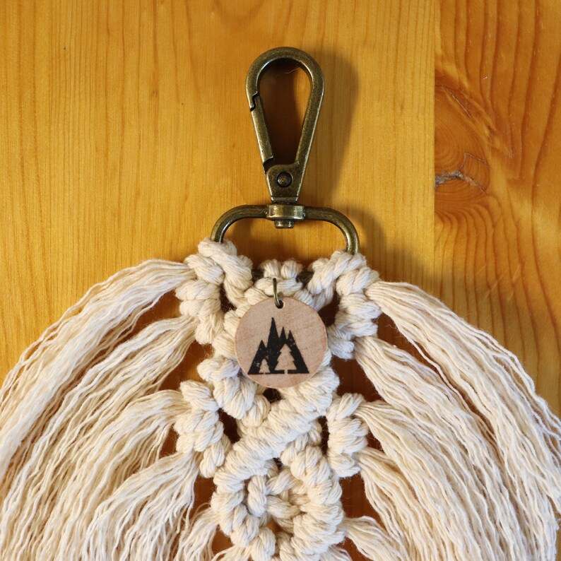 Macrame hot sale feather keychain