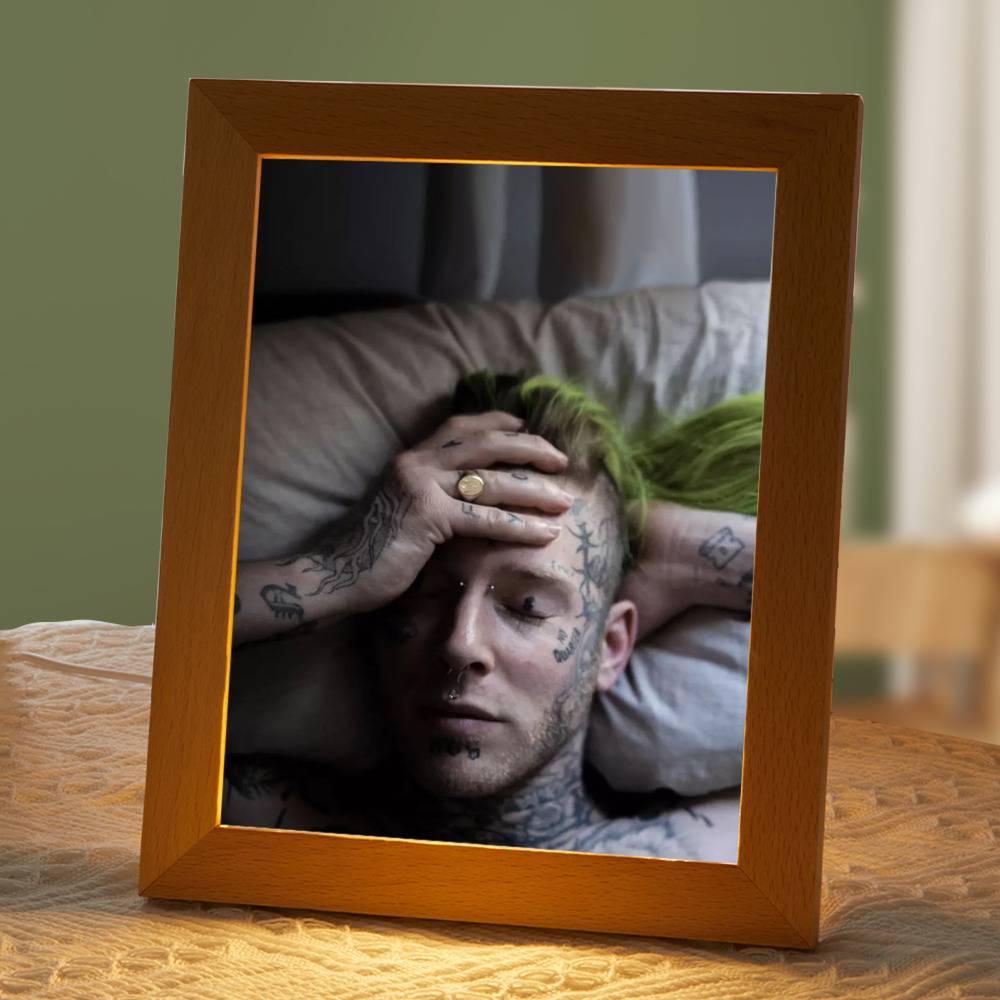 Tom Macdonald Lamp Classic Celebrity Night Light I Can't Sleep by Tom Macdonald Lamp with Wooden Frame