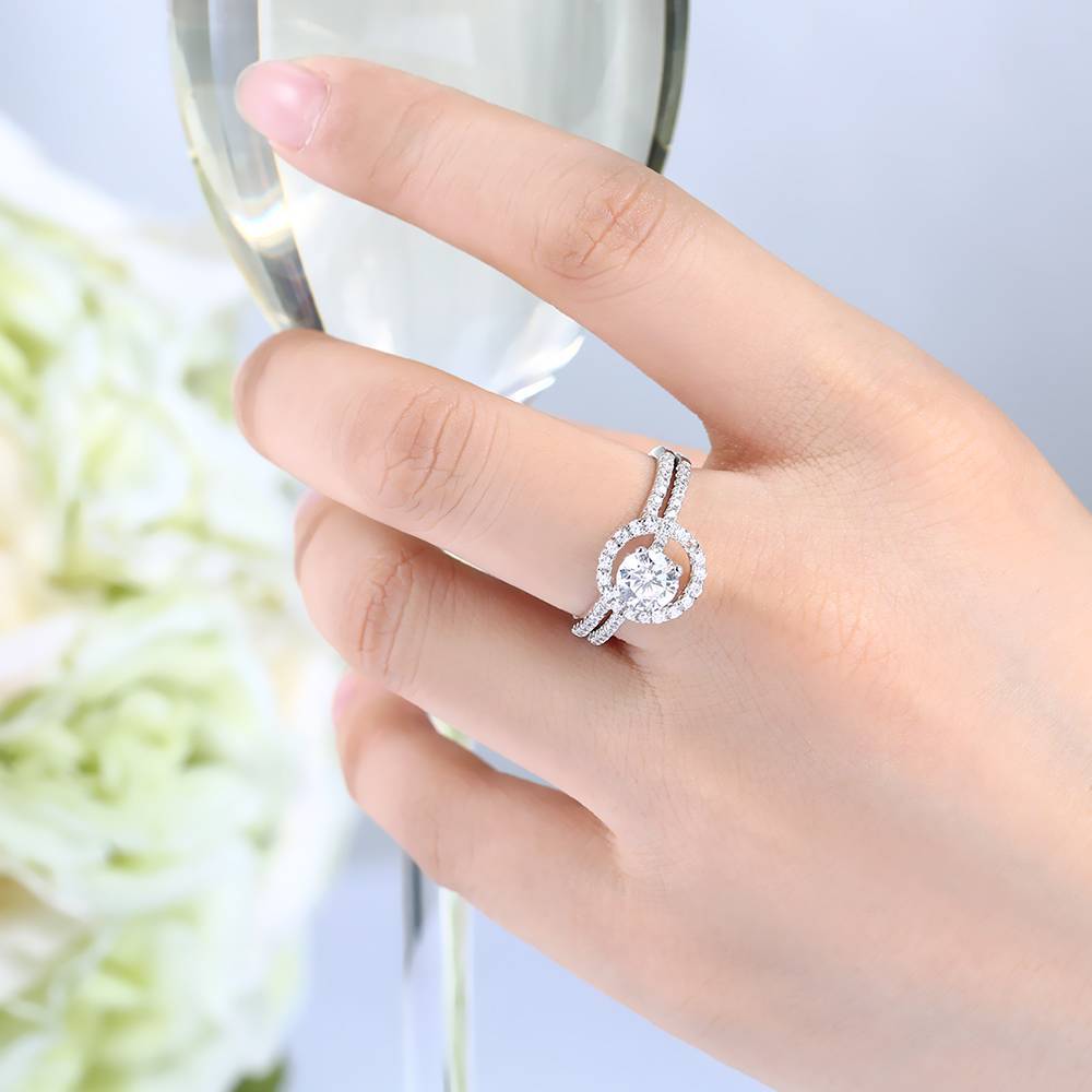 Simple Ring Platinum Plated 925 Sterling Silver Zircon