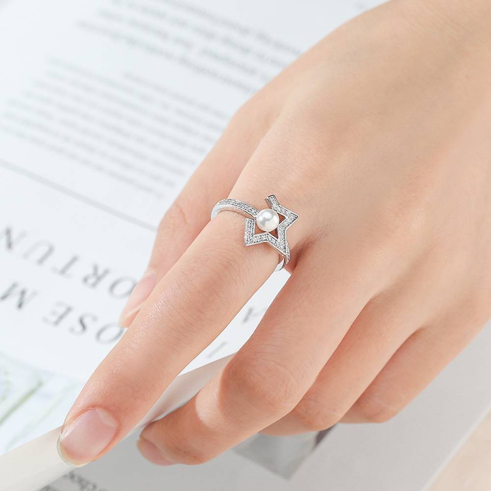 Swarovski Pearl Romantic Star Ring Platinum Plated