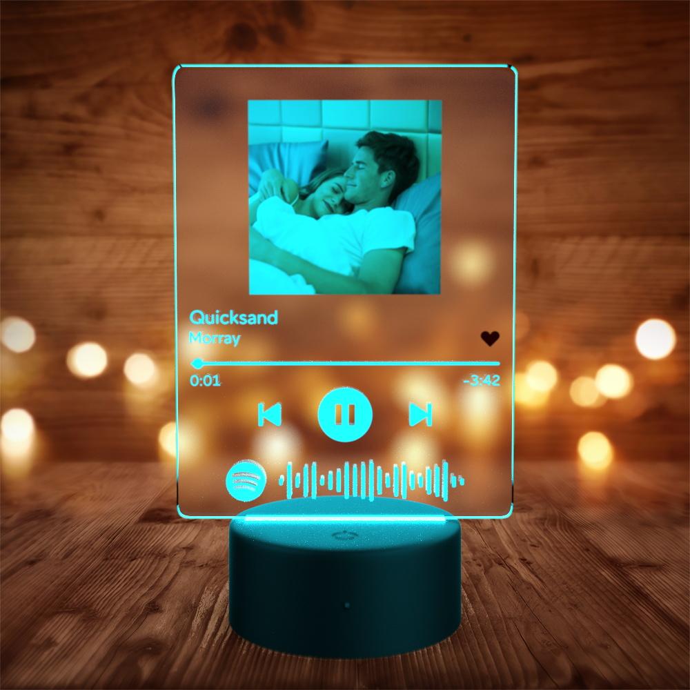 Custom Spotify Lamp with 7 Colors - Sweet Couple