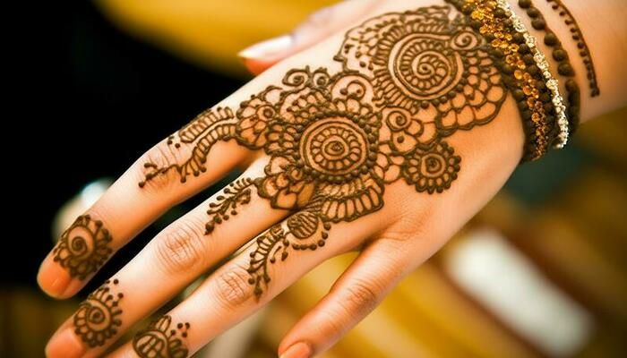 Simple Indian Mehndi Designs