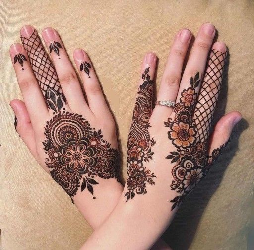 Back Hand Mehndi Design, Stylish Back Hand Mehndi Designs 29