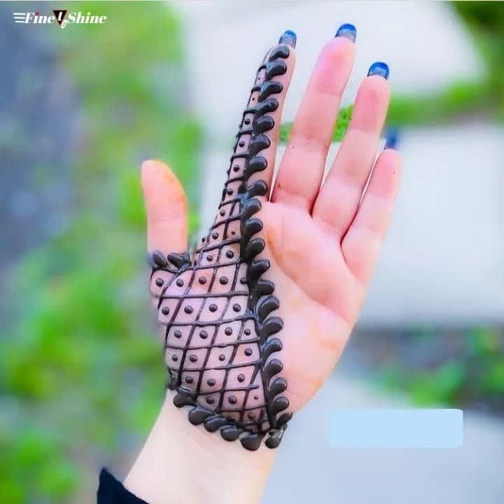 Front Hand Simple Mehndi Design, Front Hand Mehndi Design 126