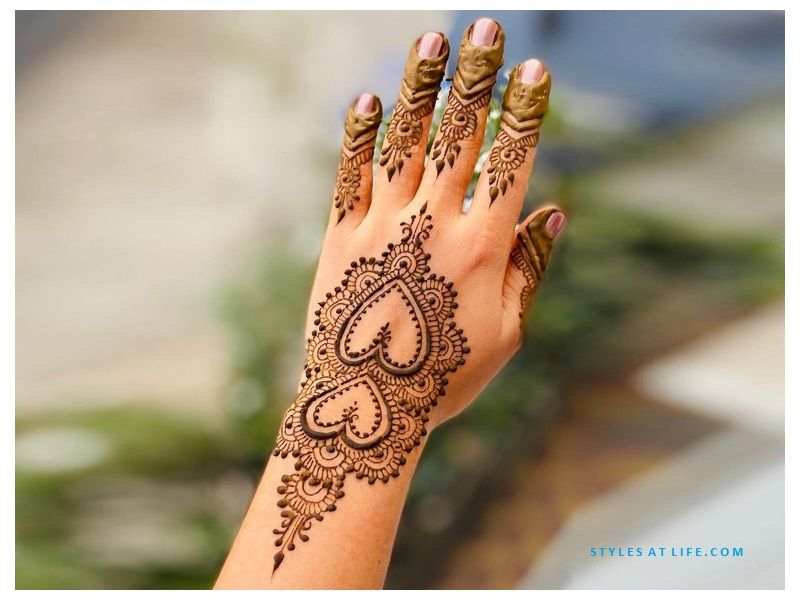 Back Hand Mehndi Design, Stylish Back Hand Mehndi Designs 115
