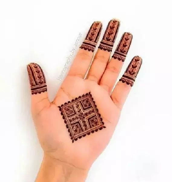 Front Hand Simple Mehndi Design, Front Hand Mehndi Design 43