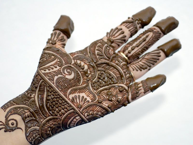 Back Hand Mehndi Design, Stylish Back Hand Mehndi Designs 124