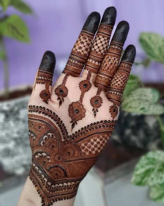 Front Hand Simple Mehndi Design, Front Hand Mehndi Design 75