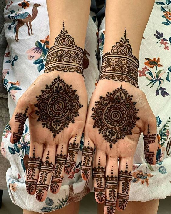 Front Hand Simple Mehndi Design, Front Hand Mehndi Design 70