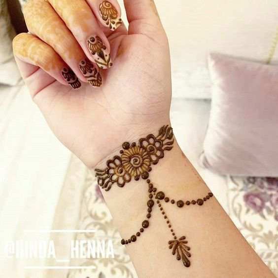 Front Hand Simple Mehndi Design, Front Hand Mehndi Design 59