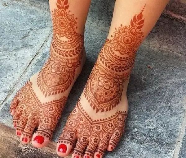 Leg Mehndi Design, Stylish Leg Mehndi Design 33