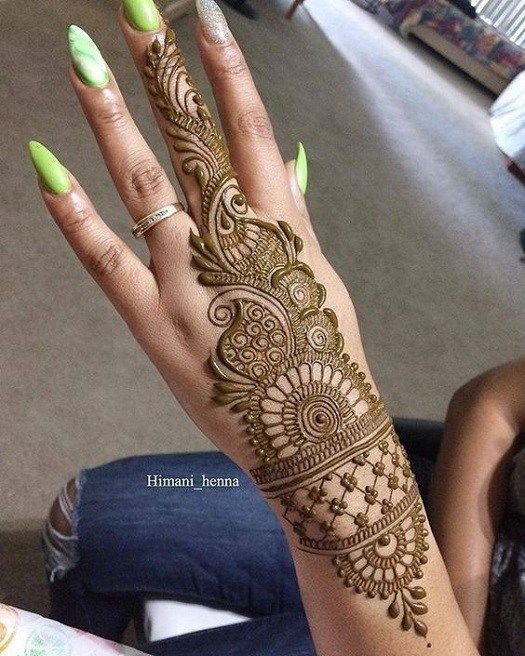 Back Hand Mehndi Design, Stylish Back Hand Mehndi Designs 56