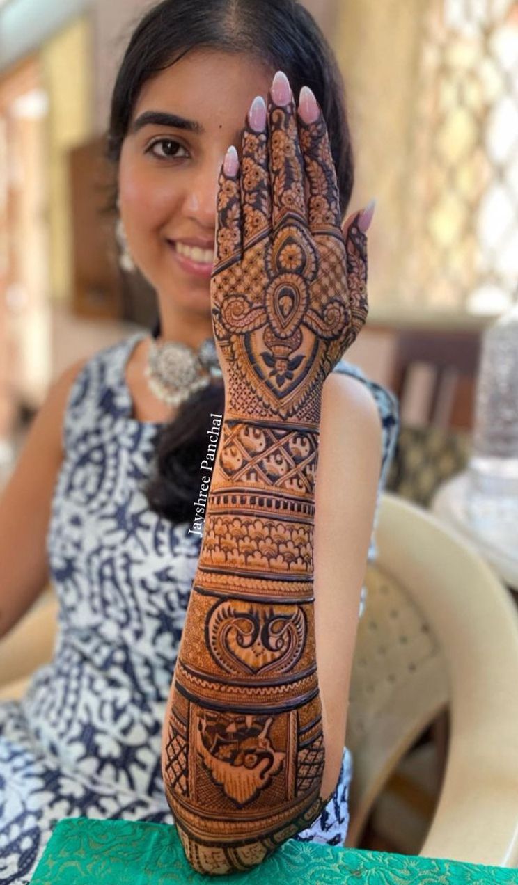Full Hand Mehndi Design, Stylish Full Hand Mehndi Design 21