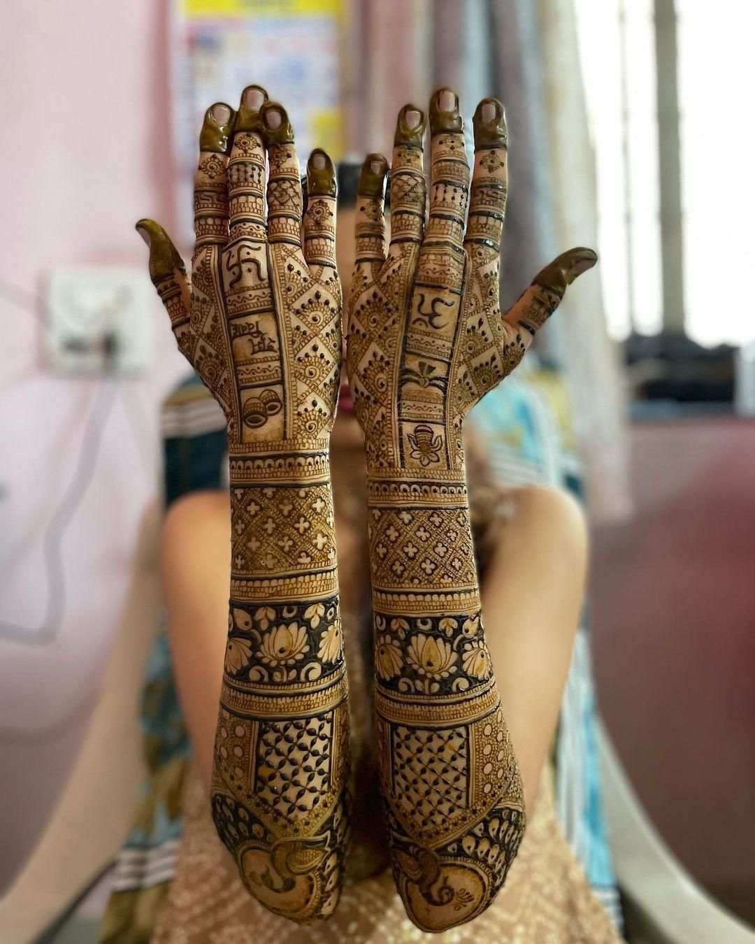 Full Hand Mehndi Design, Stylish Full Hand Mehndi Design 103