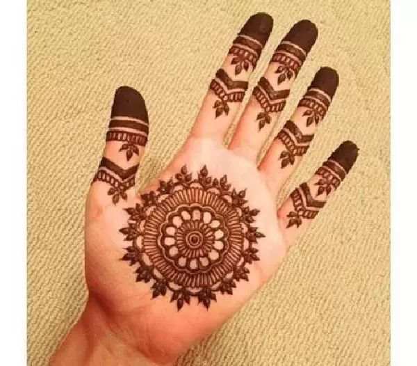 Front Hand Simple Mehndi Design, Front Hand Mehndi Design 36