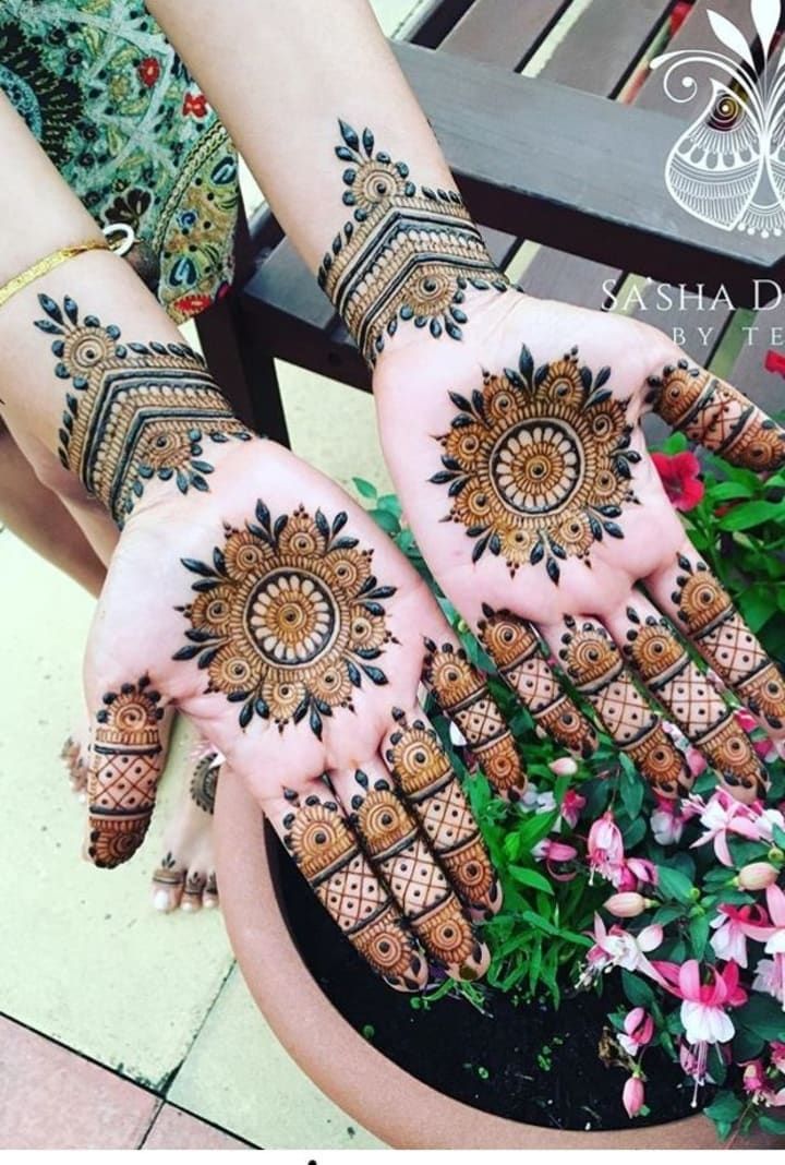 Front Hand Simple Mehndi Design, Front Hand Mehndi Design 105