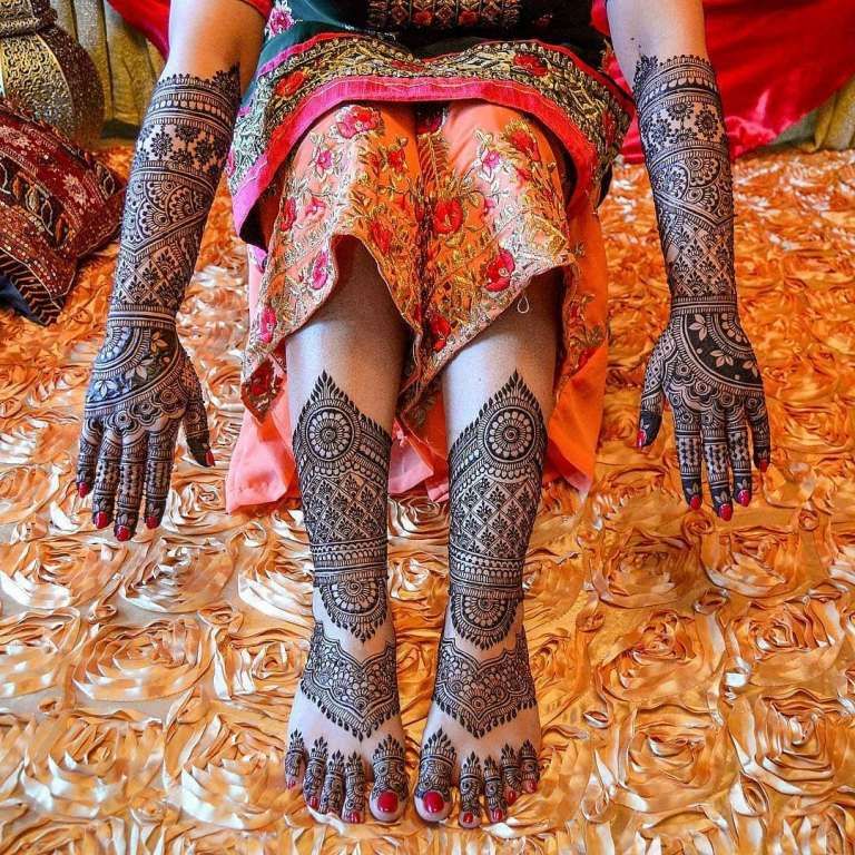 Leg Mehndi Design，Stylish Leg Mehndi Design