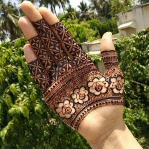Front Hand Simple Mehndi Design, Front Hand Mehndi Design 44