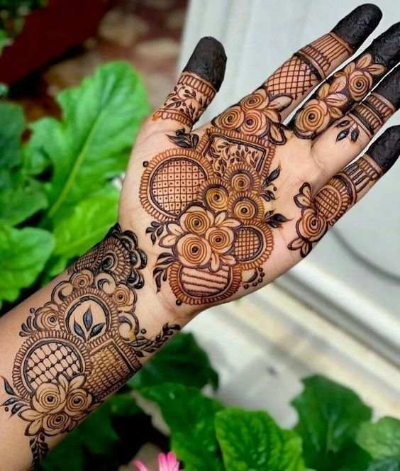 Front Hand Simple Mehndi Design, Front Hand Mehndi Design 13