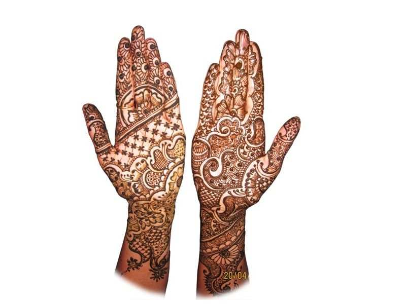 Back Hand Mehndi Design, Stylish Back Hand Mehndi Designs 123