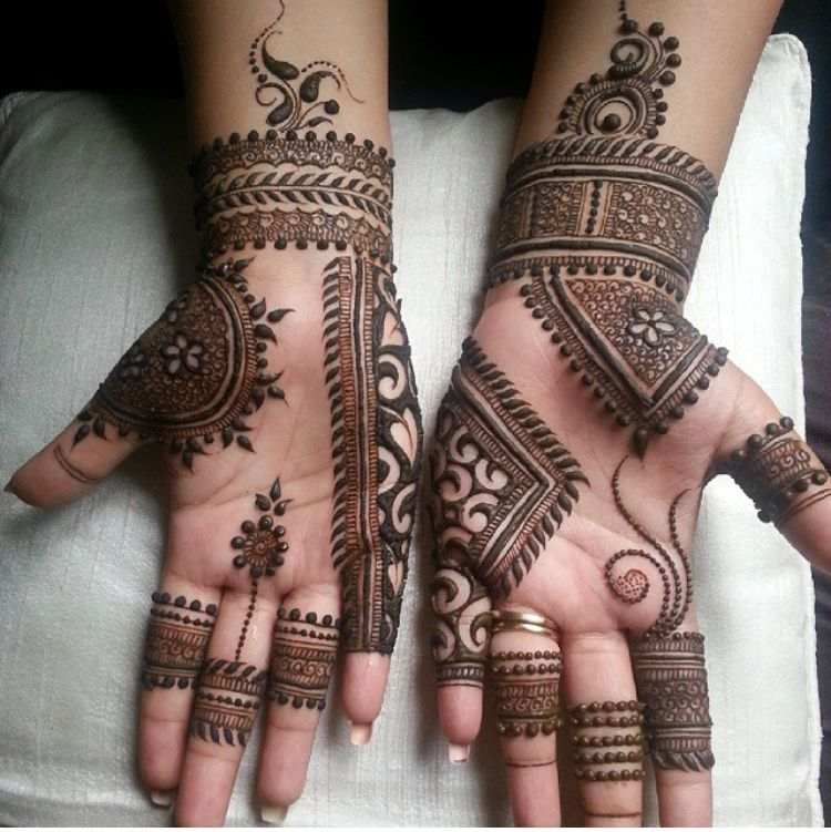 Back Hand Mehndi Design, Stylish Back Hand Mehndi Designs 65
