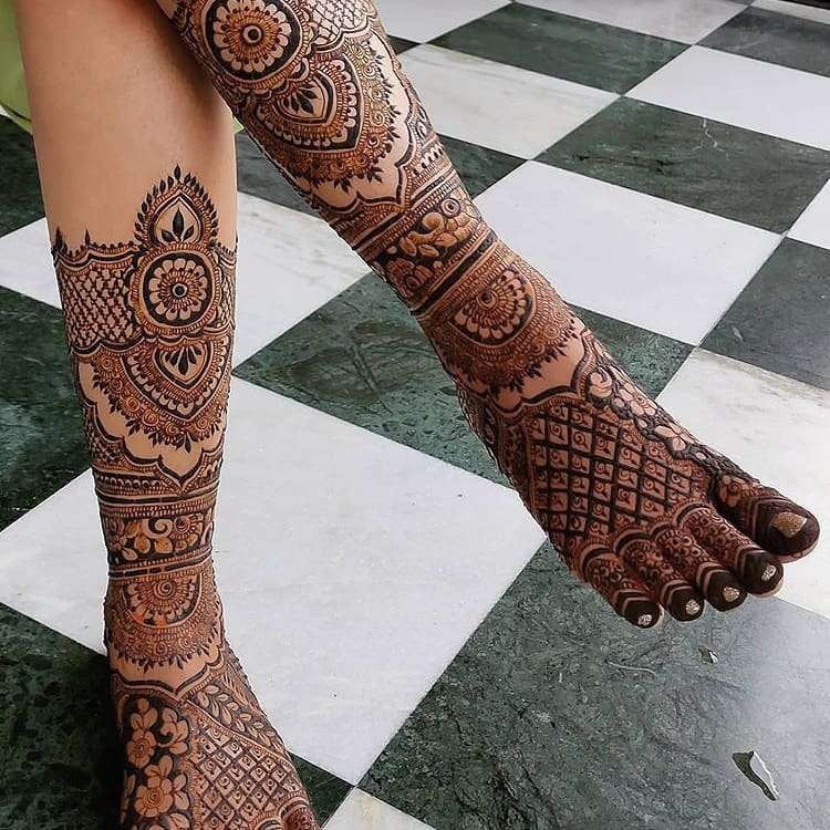 Leg Mehndi Design, Stylish Leg Mehndi Design 24