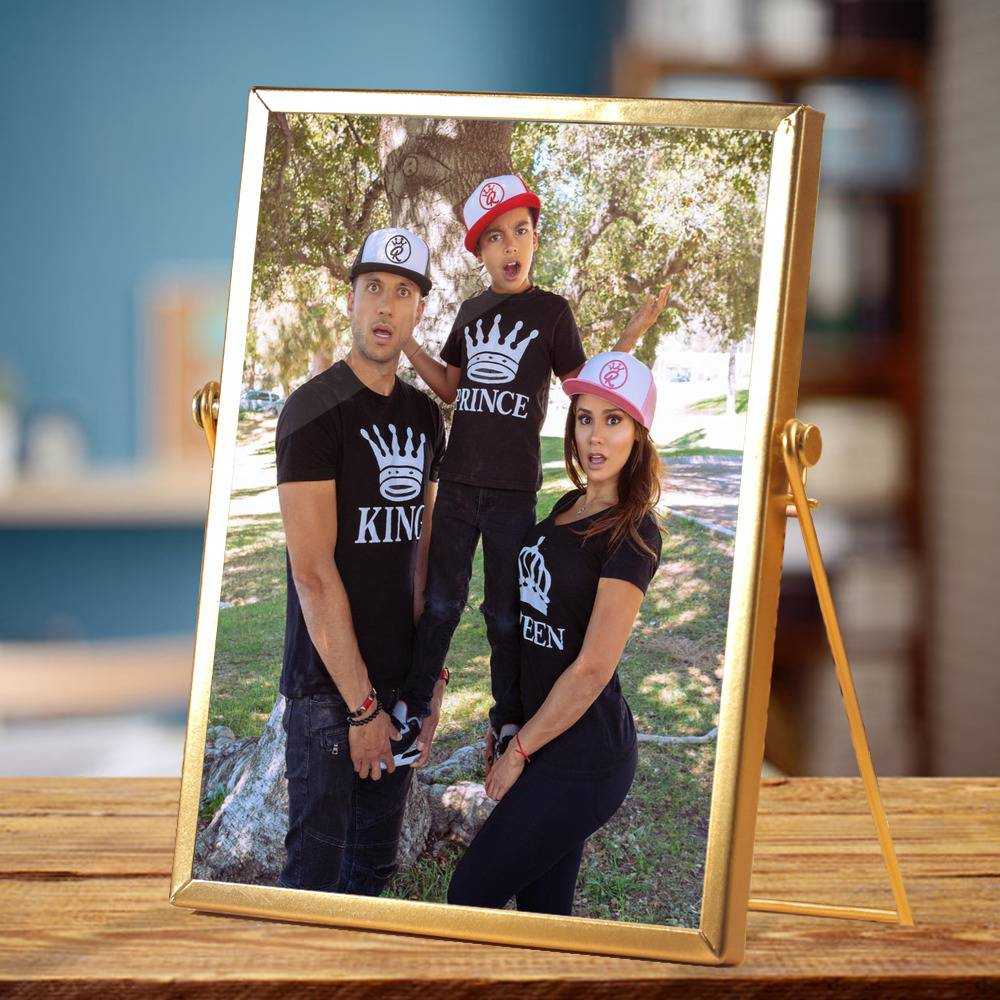 Royalty Family Plaque Classic Celebrity Plaque The family by Royalty Family Plaque with Golden Frame