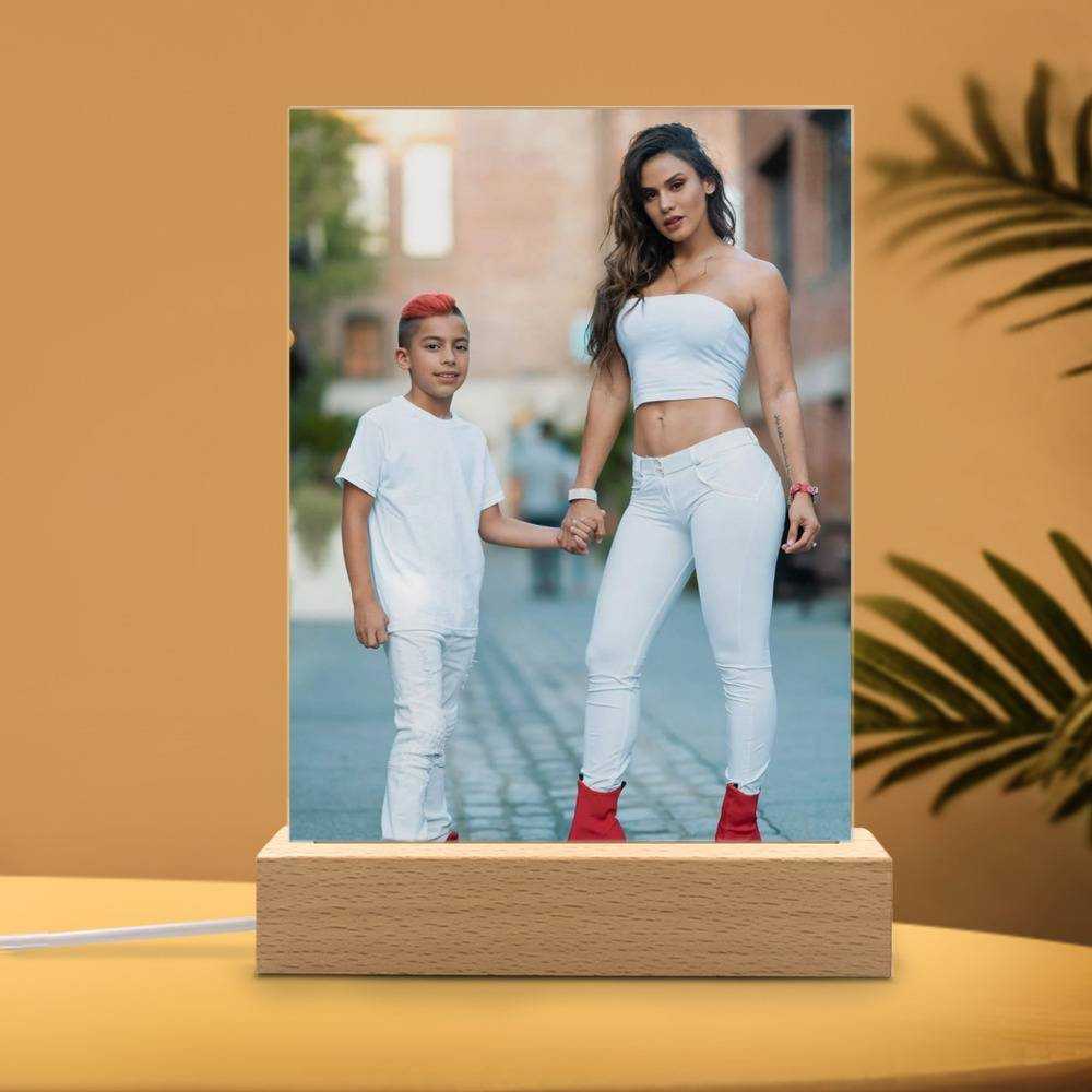 Royalty Family Lamp Classic Celebrity Night Light Prince M And Ferran by Royalty Family Lamp with Wooden Base