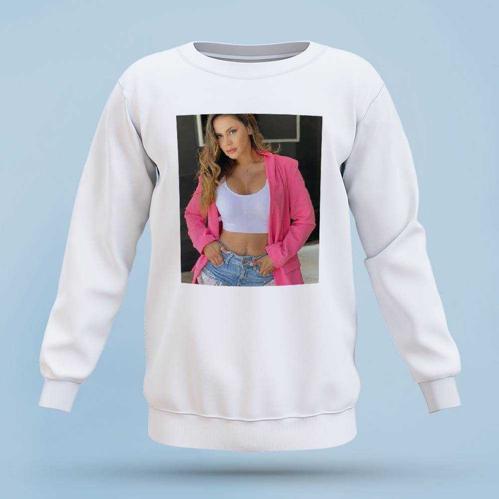 Royalty Family Sweatshirt Classic Celebrity Sweatshirt Cool Andrea Sweatshirt