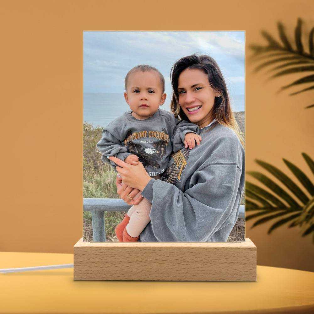 Royalty Family Lamp Classic Celebrity Night Light Royalty Family Mom by Royalty Family Lamp with Wooden Base