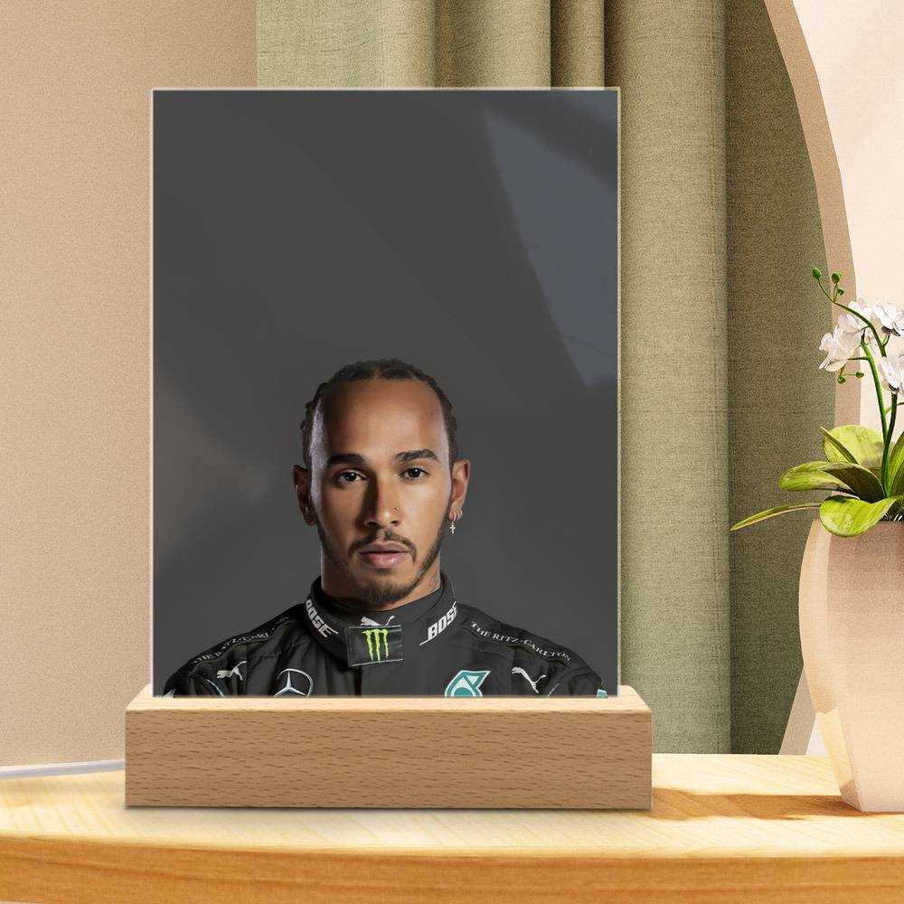 Lewis Hamilton Lamp F1 Championship 2020 by Lewis Hamilton Lamp with Wooden Base