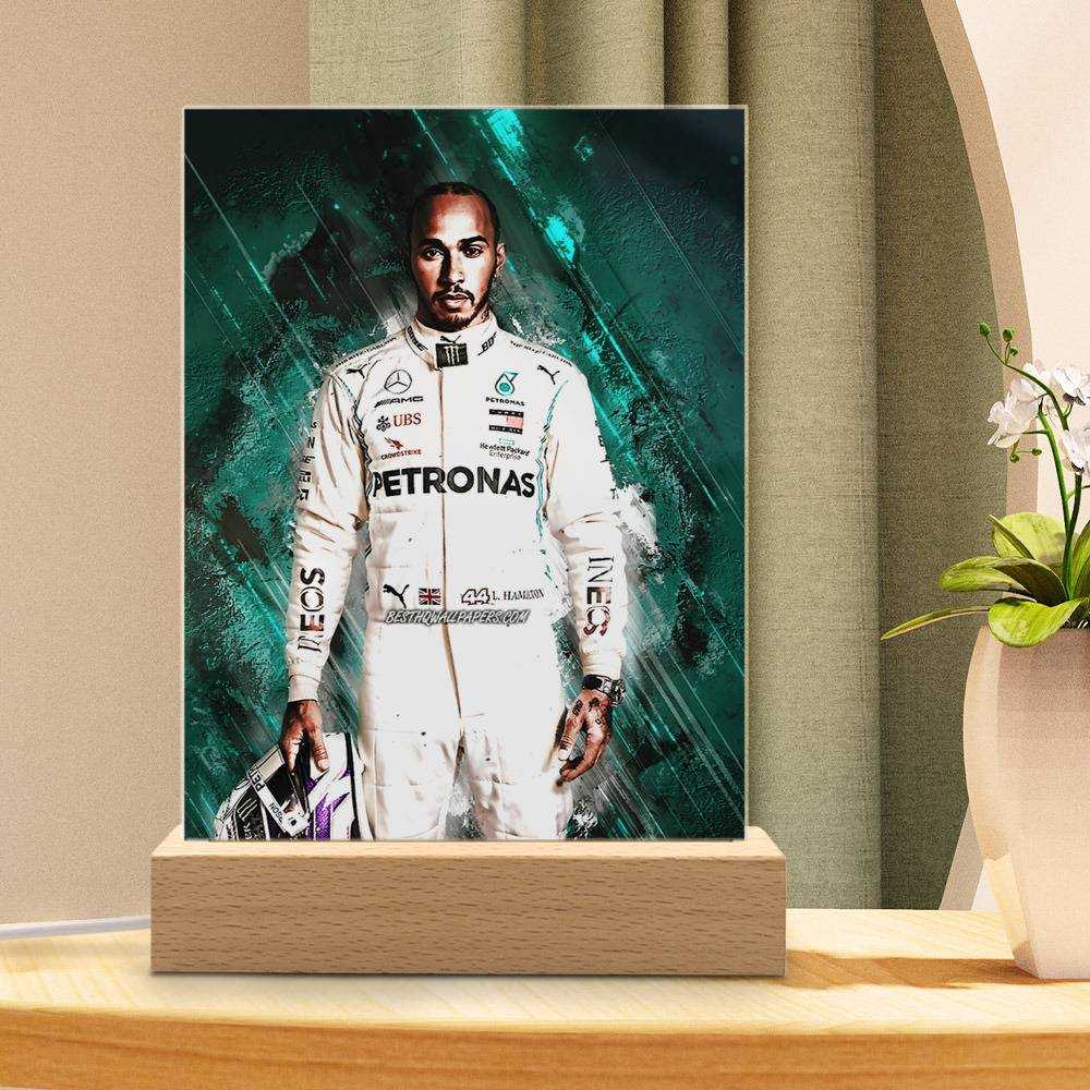 Lewis Hamilton Lamp F1 Racing Driver by Lewis Hamilton Lamp with Wooden Base