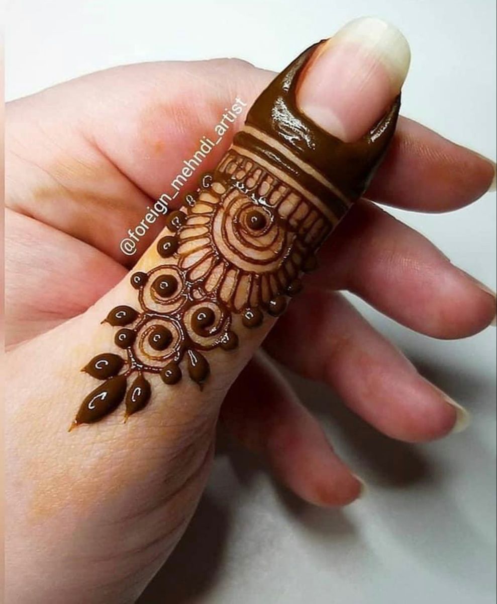 Tattoo Simple Mehndi Design