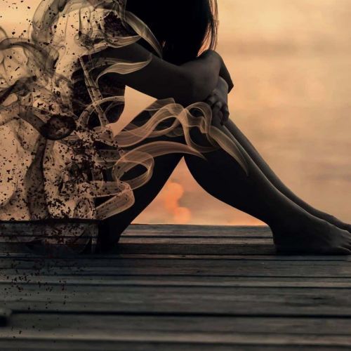 Alone Sad Girl Dp,  Alone Sad Girl Dp For Facebook, Sad Alone Girl Dp For Whatsapp 36