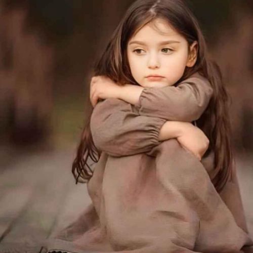 Sad Baby Girl Dp, Sad Images Dp Girl 15