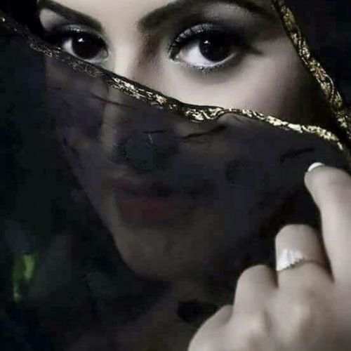 Alone Sad Girl Dp,  Alone Sad Girl Dp For Facebook, Sad Alone Girl Dp For Whatsapp 33