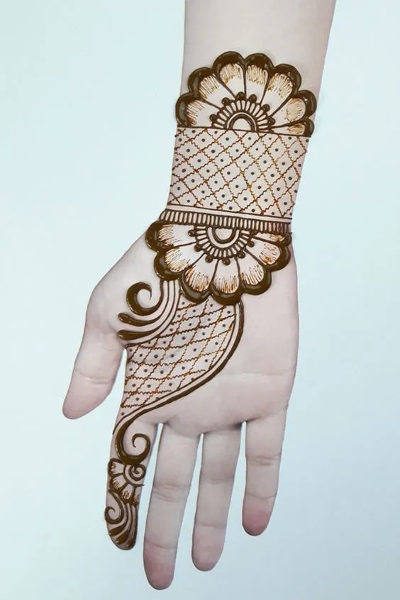 Mehndi Design Easy And Beautiful Front Hand 1