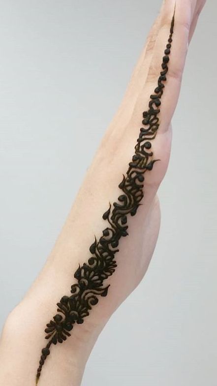 Easy Back Side Mehndi Design 1