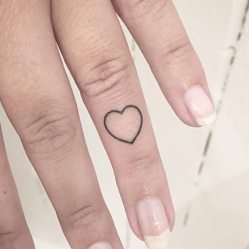 Ring Finger Tattoos,Heart Tattoo On Ring Finger